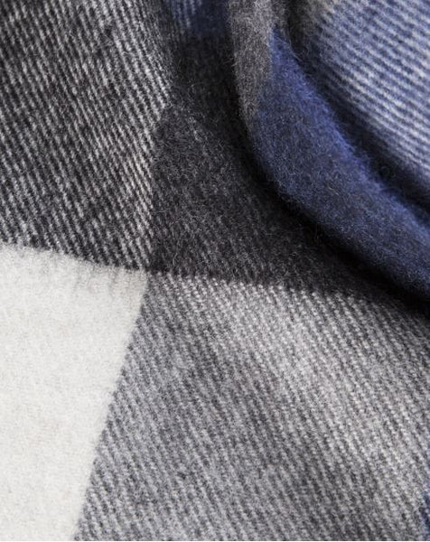 Avoca Scarf Navy-Grey Block Check Schal