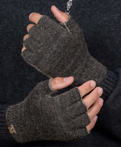 Noble Wilde Fingerless Glove Polyprop 2023