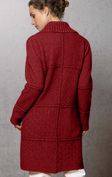 Noble Wilde Women's Vagabond Coat Sangria Possum Merino Mantel 2024
